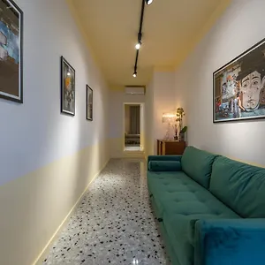 Teatro Toledo 272 Napoli